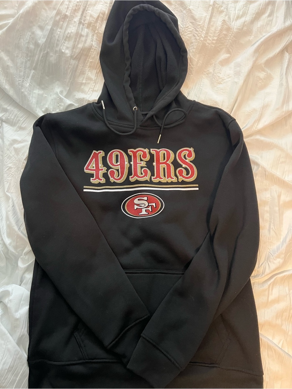 San Francisco 49ers Black Pullover Hoodie - Official Team Logo